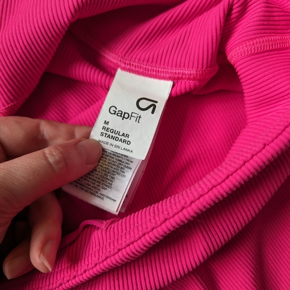 GapFit Bright Pink High Waisted Ribbed Legging - Picture 3 of 5